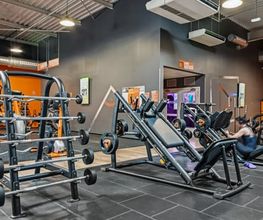 Basic-Fit 24/7 image 2