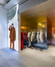 K-Way 9 Milano immagine 13