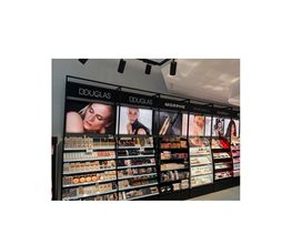 Douglas Perfumería imagen 2