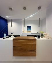 Cabinet Hello Dent Bild 2