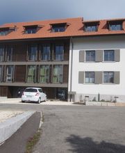 Wir sind stolz darauf, eine beeindruckende Liste von Referenzen aufgebaut zu haben, die unsere hervorragende Arbeit in der Immobilienbranche belegen.