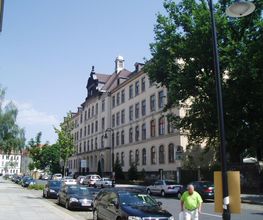 lares GmbH Bild 2