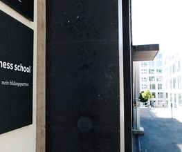 KV Business School Zürich Bild 1