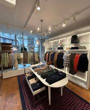 Tommy Hilfiger image 3