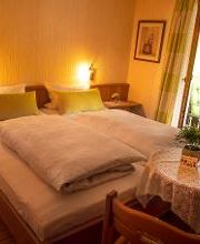 Landhaus - Pension - Zum Waffenschmied im Fichtelgebirge Bild 2