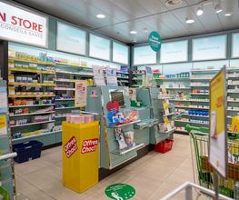 comptoir-de-caisse-pharmacie-sun-store-montagny