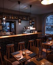 Amistad - tapas y vino Bild 3