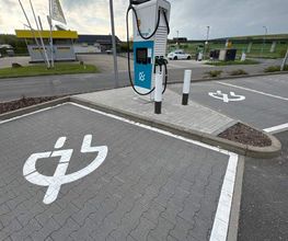 Shell Recharge Charging Station Bild 2