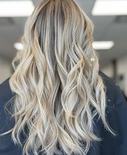 Fantastic Sams Cut & Color image 15