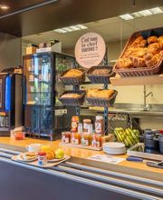 B&B HOTEL Salon de Provence image 10