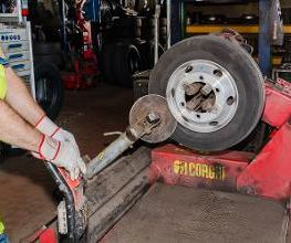 EUROMASTER Bielefeld LKW Bild 10