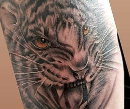 Doublepoint Tattoo & Piercing Bild 9