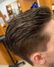 Fantastic Sams Cut & Color image 5