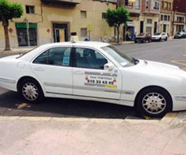 taxi-juan-trigo-taxi-blanco-01.jpg