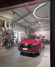 BLÄTTLER FÄLLANDEN Bild 7