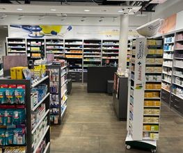 innenraum-amavita-apotheke-pratteln
