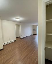 Highland Estates Apartments - A Red Oak Apartment Homes Community image 7