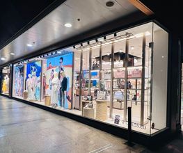 GUESS imagen 1