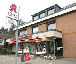 Aussenansicht der Löwen-Apotheke