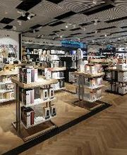 MANOR Sierre Bild 15