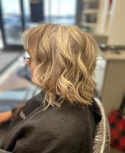 Fantastic Sams Cut & Color image 5