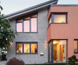 Fenster + Rolladen Bauer GmbH Bild 1