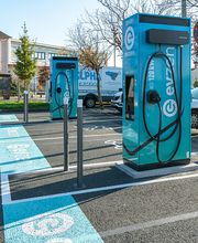 EVzen station de recharge Coulaines