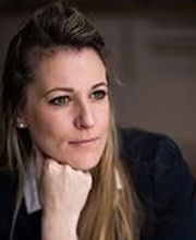 Moya Gwendoline image 3