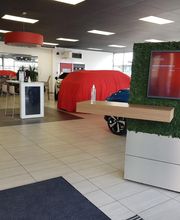 Nissan Macon Automobiles image 12