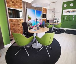 Büro gesamt vorn.jpg