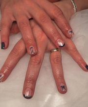 Au Doux Ongles image 9