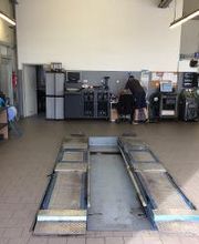 Premio Reifen + Autoservice Knippschild Bild 1