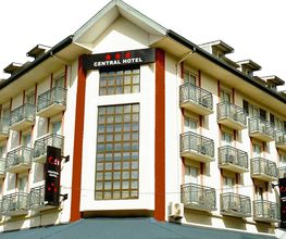 Central Hôtel Cayenne image 1