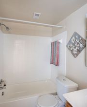 The Glendale Residence Apartments image 15