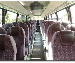 autocars-aler-interior-bus-05.jpg
