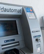 Geldautomat Volksbank BRAWO Bild 1