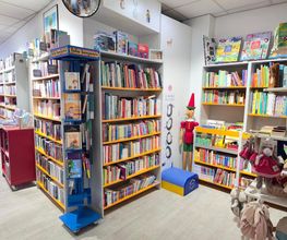 Librairie Chat Perché image 8