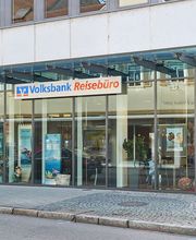 Außenansicht Volksbank Reisebüro