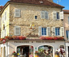 Badoz Vins et Fromages image 1