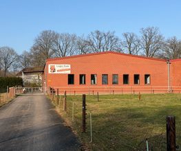 Zufahrt zur Lageranlage in Ibbenbüren – Lager Eule 365.
Komfortable Zufahrt zur Selfstorage Anlage in Ibbenbüren mit direktem Zugang zu Deinem Lagerraum. Ideal für Umzüge, Zwischenlagerung oder gewerbliche Nutzung.