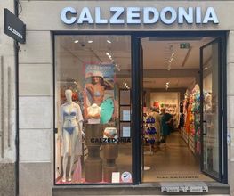 Calzedonia image 1
