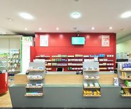 Eulen-Apotheke Bild 3