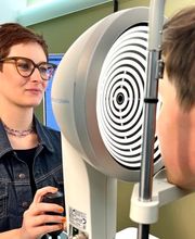 FILIA76 glasses for identities - Optiker Bild 10