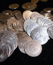 CAP OR NUMISMATIQUE image 2