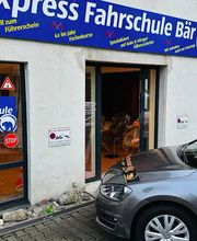 Außenansicht Fahrschule Bär in Markdorf. Moderne Fahrschule für Auto- & Motorradführerschein. Gut erreichbar aus Friedrichshafen, Immenstaad und Meersburg.