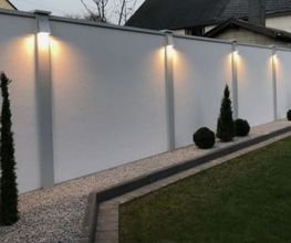 Begrenzungsmauer