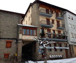 hostal-nadalet.jpg
