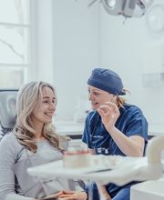 Zahnarztpraxis Elefant Bild 3