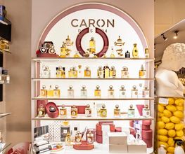 Paris Parfums image 18