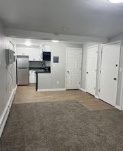 Pine Tree Apartments image 7